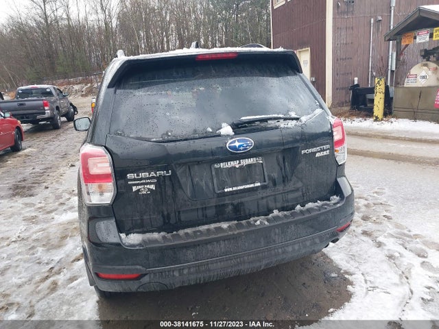 Subaru Forester 2.5i Premium 2017 JF2SJAGC7HH445426 Image 16