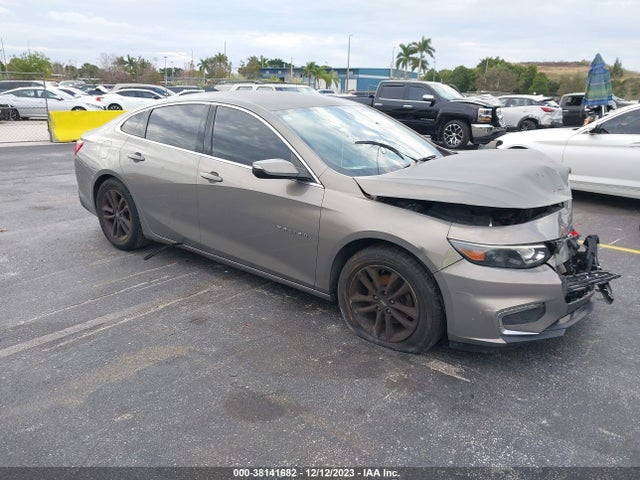 2017 1G1ZE5ST7HF172928 main image