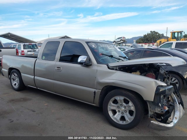2001 CHEVROLET SILVERADO 1500 LS VIN: 2GCEC19VX11193443