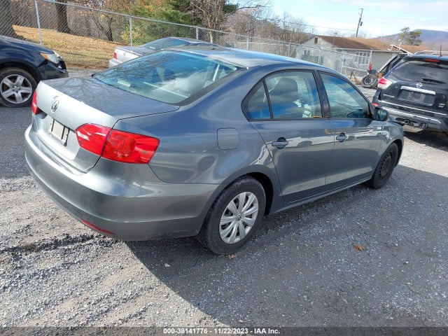 2013 VOLKSWAGEN JETTA 2.0L S VIN: 3VW2K7AJ3DM295212