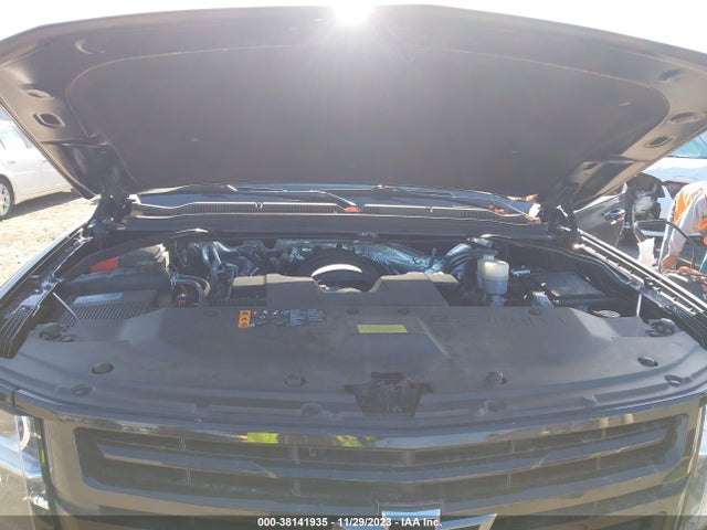 Chevrolet Suburban Premier 2018 1GNSKJKC8JR259386 Image 10