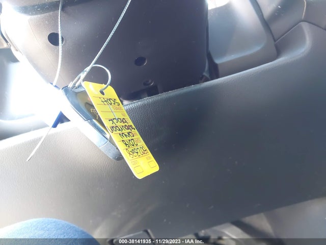 Chevrolet Suburban Premier 2018 1GNSKJKC8JR259386 Image 11