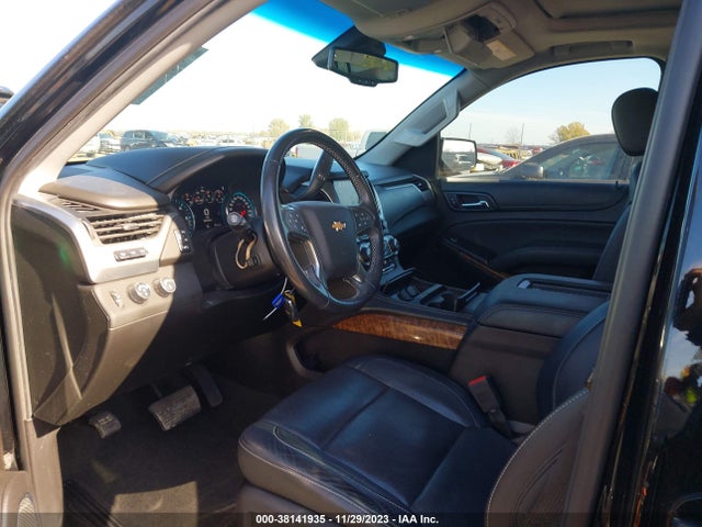 Chevrolet Suburban Premier 2018 1GNSKJKC8JR259386 Image 5
