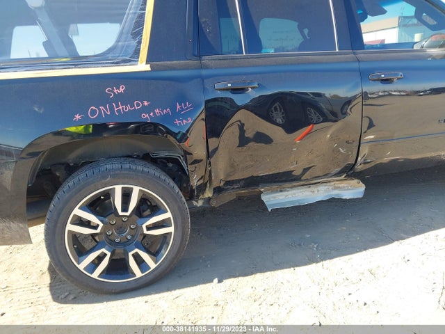 Chevrolet Suburban Premier 2018 1GNSKJKC8JR259386 Image 6