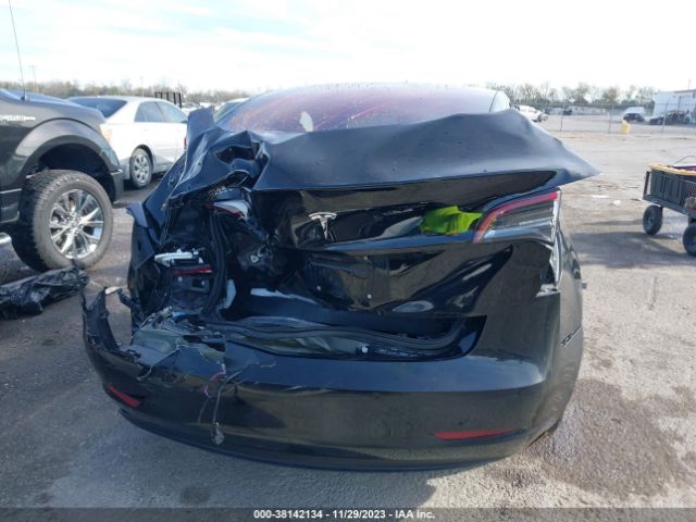 5YJ3E1EA9JF013998 Tesla Model 3 Mid Range/long Range