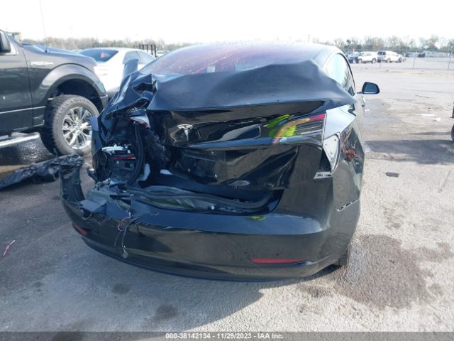 5YJ3E1EA9JF013998 Tesla Model 3 Mid Range/long Range