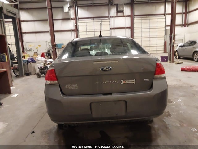 2011 FORD FOCUS SE VIN: 1FAHP3FN2BW180445