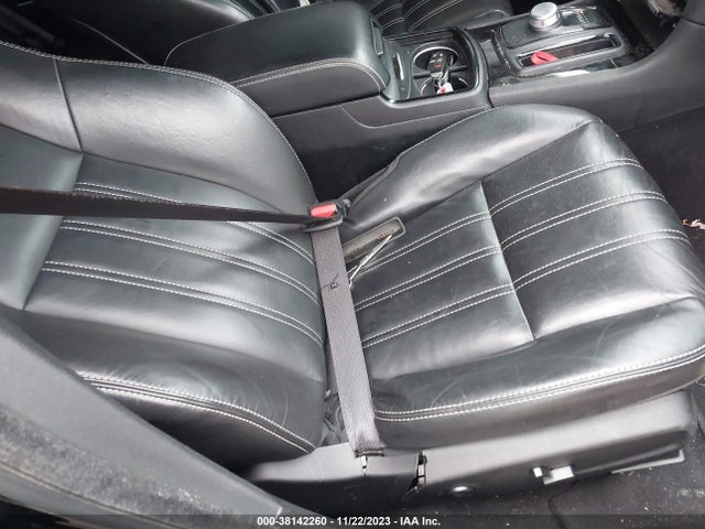 2C3CCABG1MH525532 Chrysler 300 300s