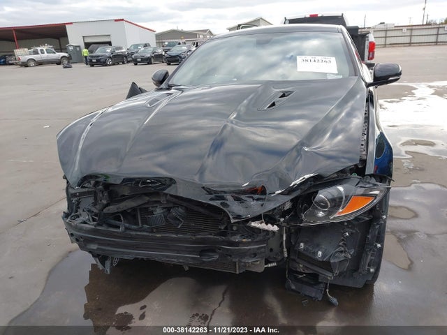 2014 JAGUAR XF SAJWA0HP8EMU19157 Photo 5