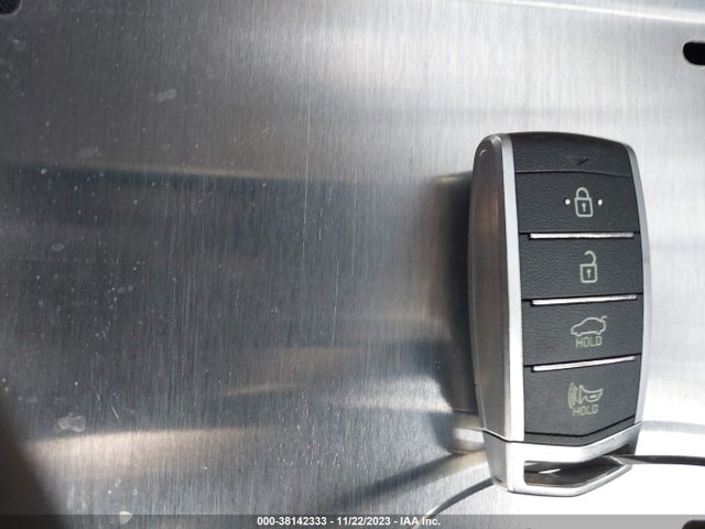 Genesis G80 3.8 2017 KMHGN4JEXHU203544 Image 11
