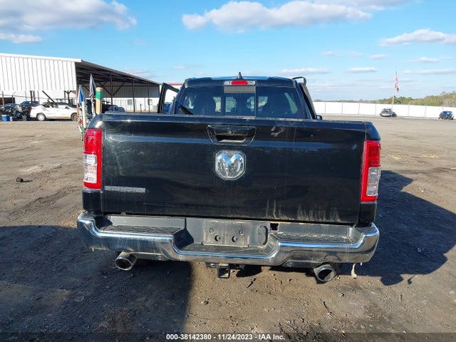 2022 RAM 1500 BIG HORN 4X2 6'4 BOX VIN: 1C6RREBTXNN273286