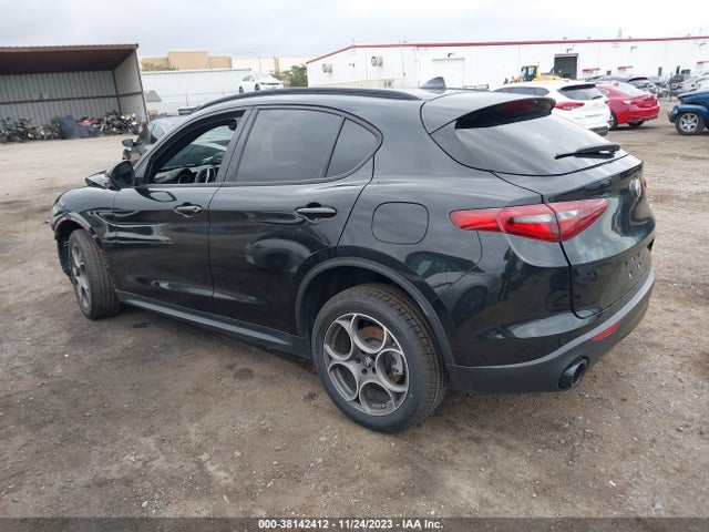 ZASPAJANXN7D41777 Alfa Romeo Stelvio Sprint Rwd