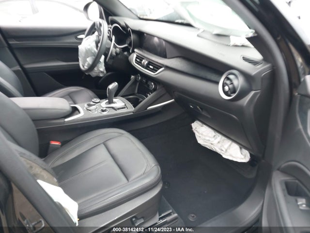 ZASPAJANXN7D41777 Alfa Romeo Stelvio Sprint Rwd