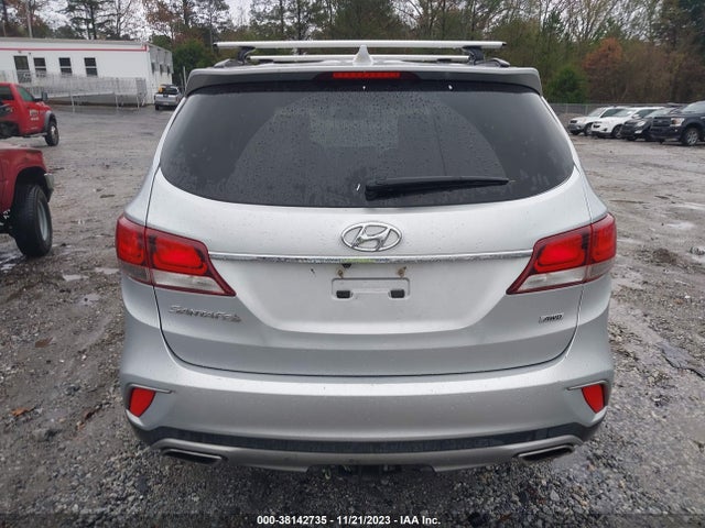 2017 HYUNDAI SANTA FE SE VIN: KM8SMDHF4HU224319
