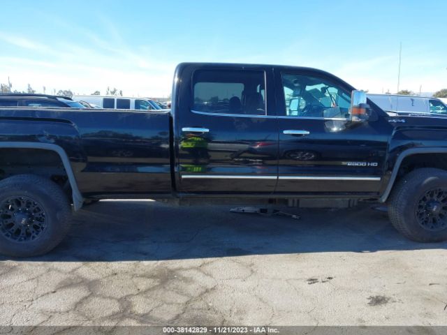 1GT12ZE86FF196128 GMC Sierra 2500hd Slt