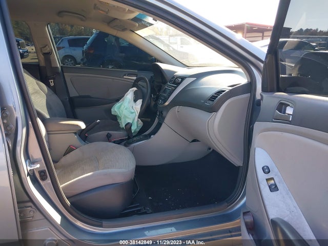 Hyundai Accent Value Edition 2017 KMHCT4AE1HU372128 Image 5