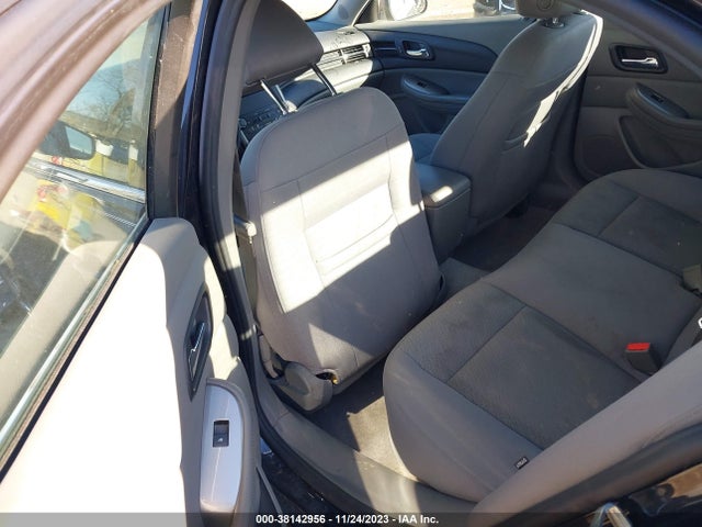 Chevrolet MALIBU LS 2015 1G11B5SL1FF153729 Image 8