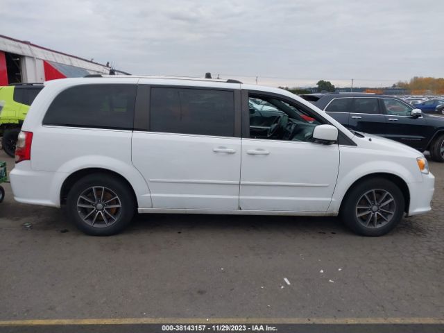 2C4RDGCG5HR800470 Dodge Grand Caravan Sxt