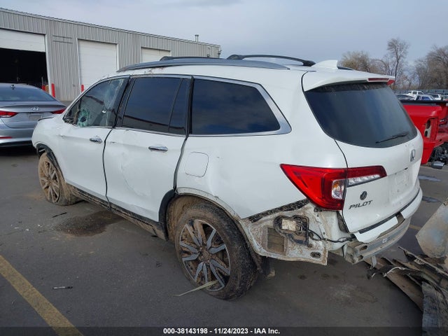 2021 HONDA PILOT AWD TOURING 8 PASSENGER VIN: 5FNYF6H91MB005240