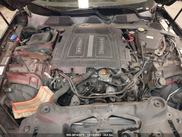 2014 JAGUAR XJ SAJWJ2GD9E8V74859 Photo 9