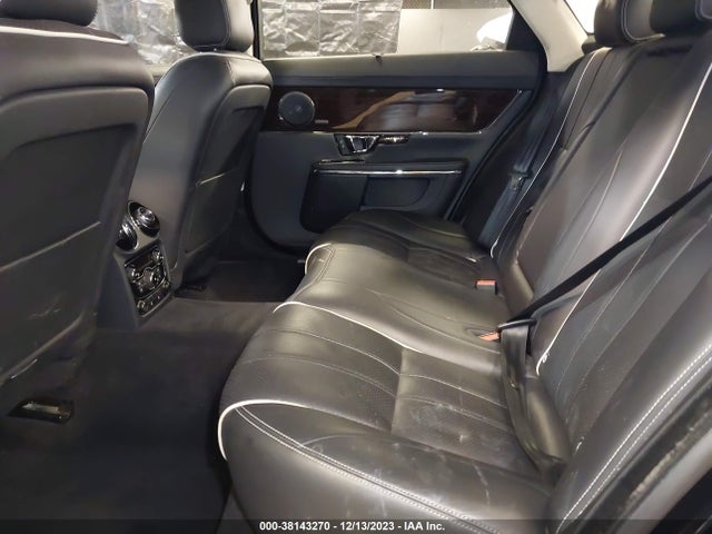2014 JAGUAR XJ SAJWJ2GD9E8V74859 Photo 7