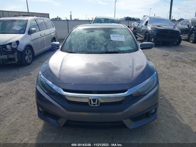 Honda Civic Touring 2016 19XFC1F98GE201529 Image 11