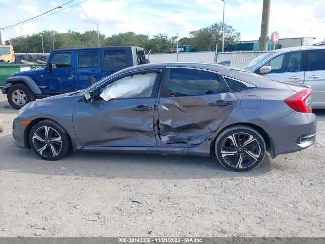 Honda Civic Touring 2016 19XFC1F98GE201529 Image 13