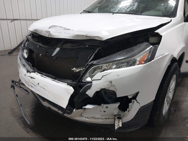 Chevrolet Traverse Ls 2017 1GNKVFED0HJ149451 Image 6