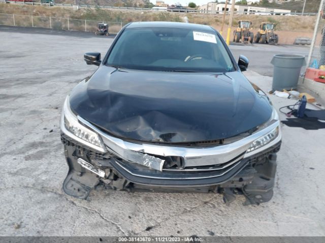 1HGCR3F92HA019618 Honda Accord Touring V6