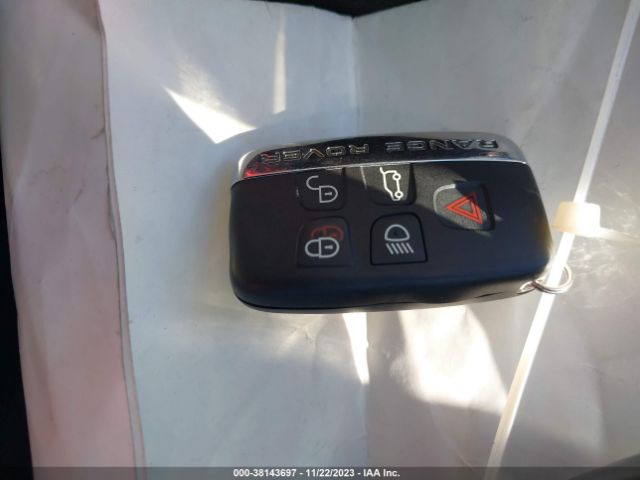 SALYL2EX6KA797551 Land Rover Range Rover Velar P250 R-dynamic Se
