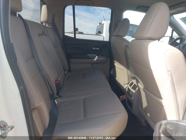 Honda Ridgeline Rtl-t 2017 5FPYK2F63HB001460 Image 8