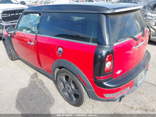 2010 MINI COOPER S CLUBMAN WMWMM3C52ATZ33314 Photo 2