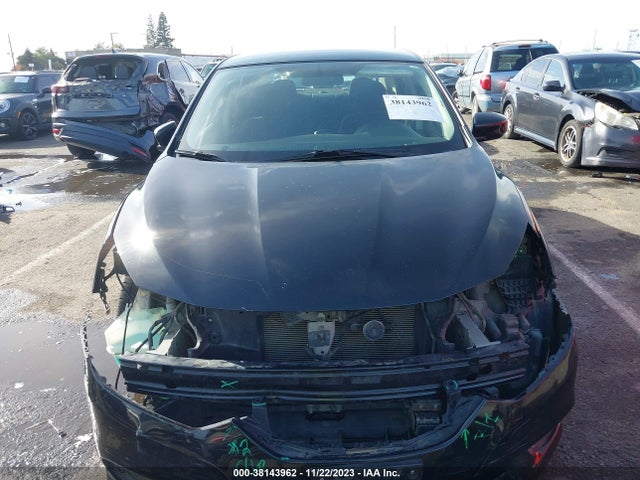 2018 NISSAN SENTRA S VIN: 3N1AB7AP4JY210131