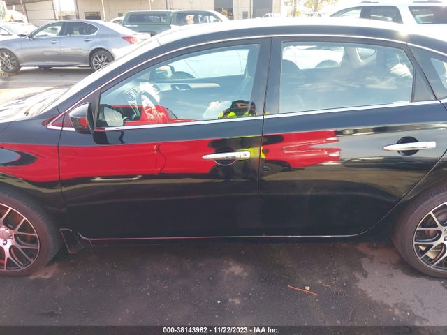 2018 NISSAN SENTRA S VIN: 3N1AB7AP4JY210131