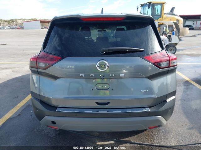 5N1AT3BA7MC747646 Nissan Rogue Sv Fwd