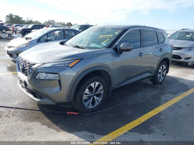 5N1AT3BA7MC747646 Nissan Rogue Sv Fwd