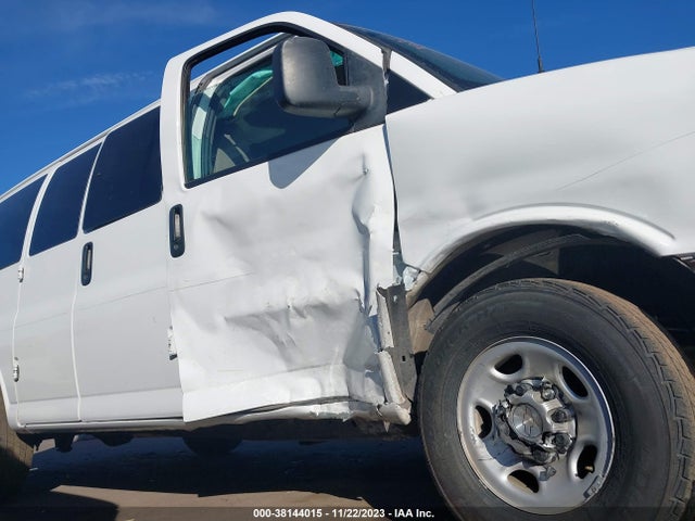 Chevrolet Express 2500 Ls 2016 1GAWGEFF1G1242033 Image 6