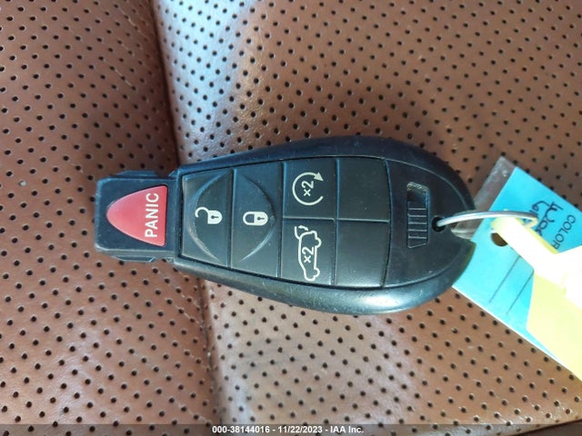2012 JEEP GRAND CHEROKEE OVERLAND VIN: 1C4RJECT0CC247075