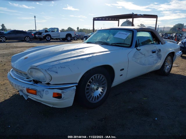 1995 JAGUAR XJS SAJNX234XSC198424 Photo 1