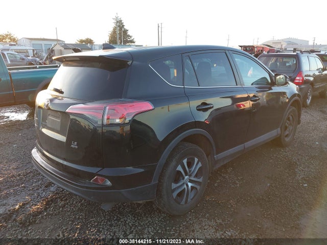 2018 TOYOTA RAV4 LE VIN: 2T3BFREV7JW832206