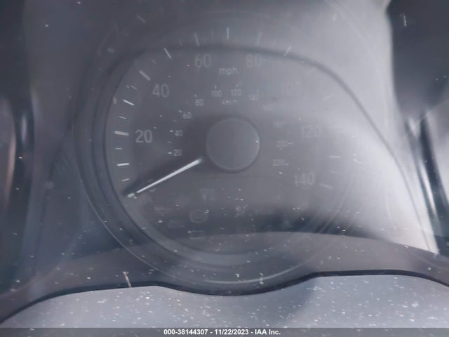 Honda HR-V LX 2018 3CZRU6H3XJG715307 Image 16
