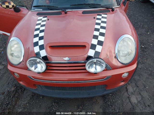 2006 MINI COOPER S WMWRH33576TJ42844 Photo 5