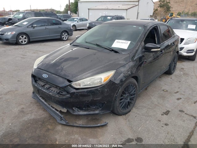 2015 FORD FOCUS SE VIN: 1FADP3F2XFL202641