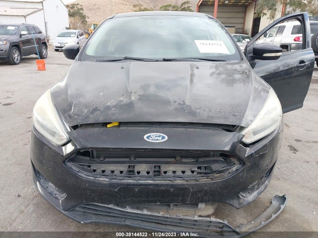 2015 FORD FOCUS SE VIN: 1FADP3F2XFL202641