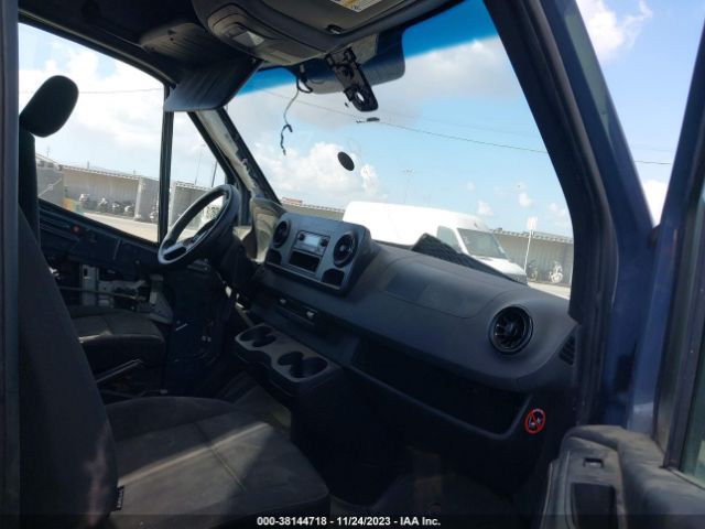 WD4PF1CD6KT011514 Mercedes-Benz Sprinter 2500 High Roof V6