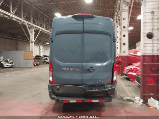 1FTYR3XM6KKB50740 Ford Transit-250