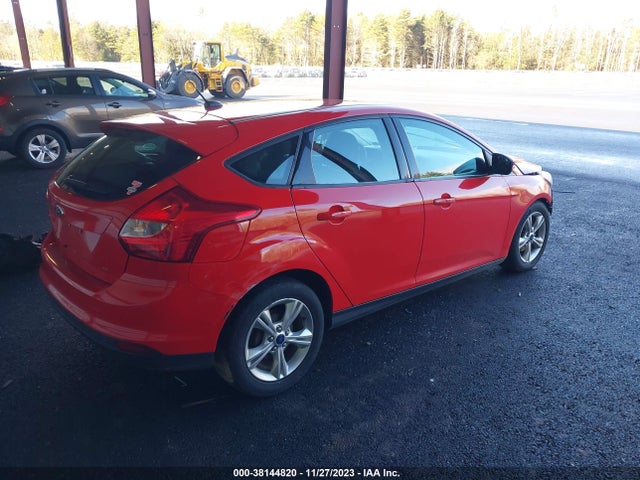 2014 FORD FOCUS SE VIN: 1FADP3K20EL322565