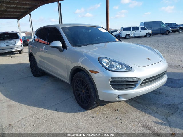 2011 PORSCHE CAYENNE WP1AB2A20BLA43540 Photo 0