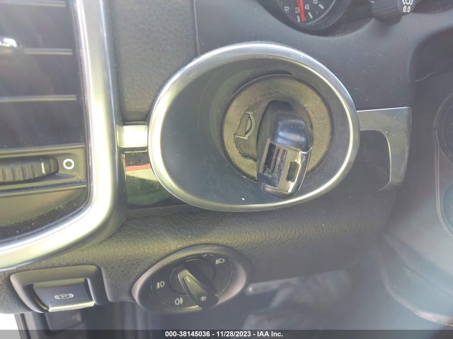 2011 PORSCHE CAYENNE WP1AB2A20BLA43540 Photo 10