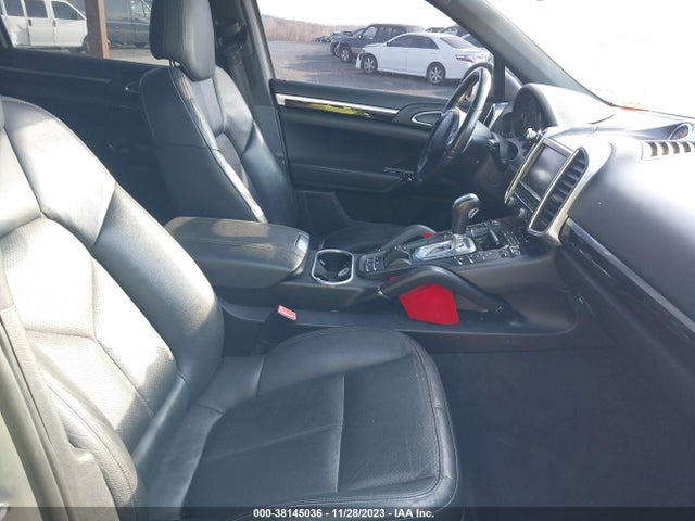 2011 PORSCHE CAYENNE WP1AB2A20BLA43540 Photo 4